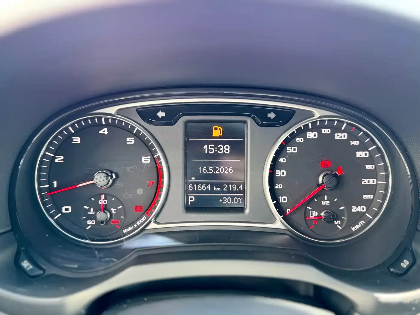 Audi A1 2016 30 TFSI Sportback S Line Sport Edition фото 14