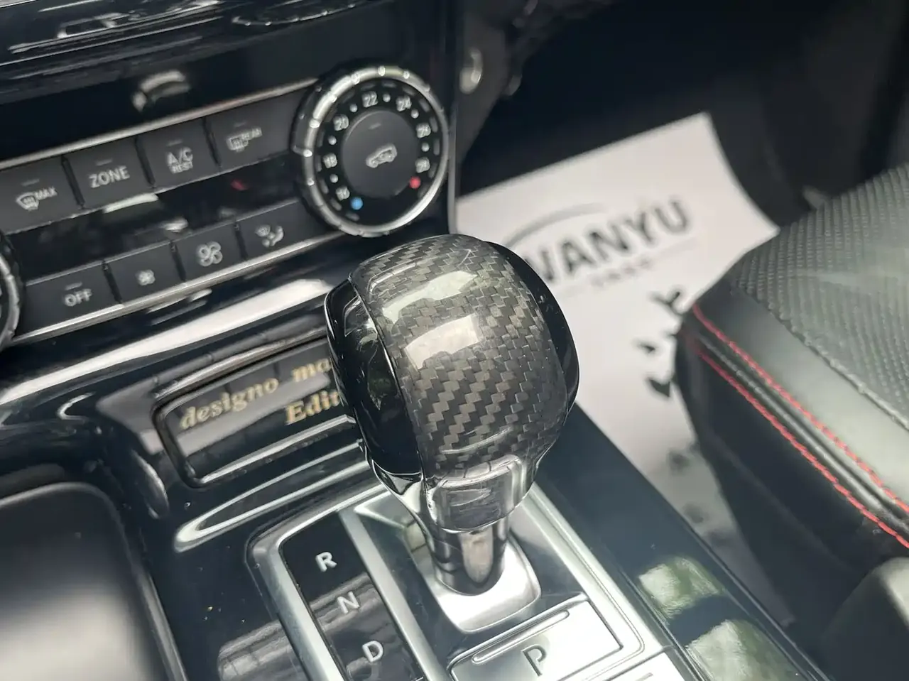 Mercedes-Benz G-Class 2018 G 500 designo Masterpiece Collector's Edition фото 19