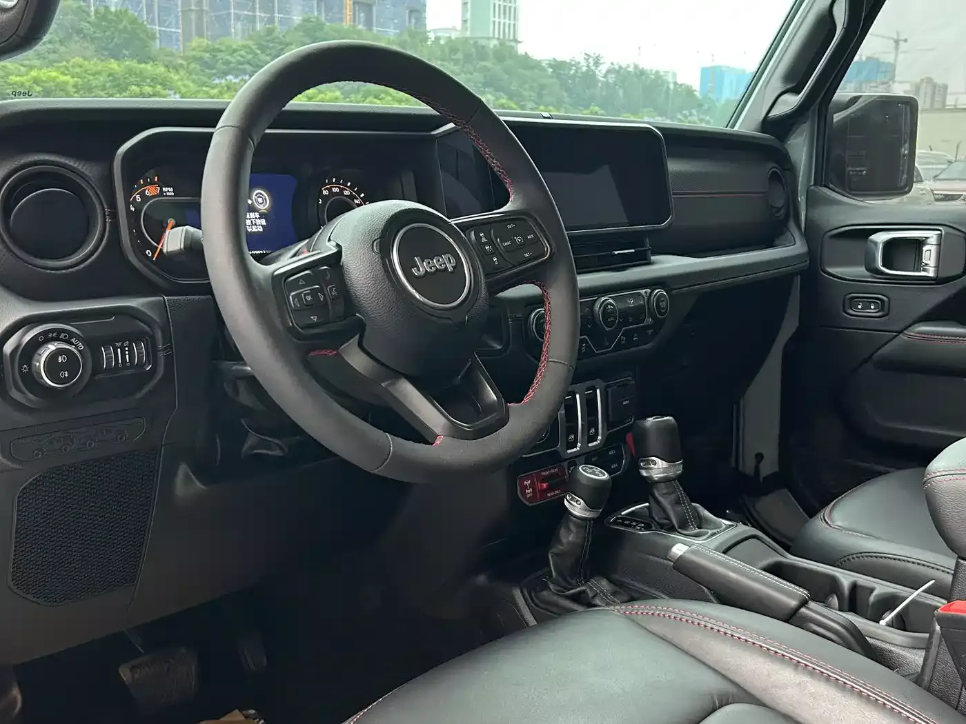 Jeep Wrangler 2024 2.0T Rubicon 2-door фото 5