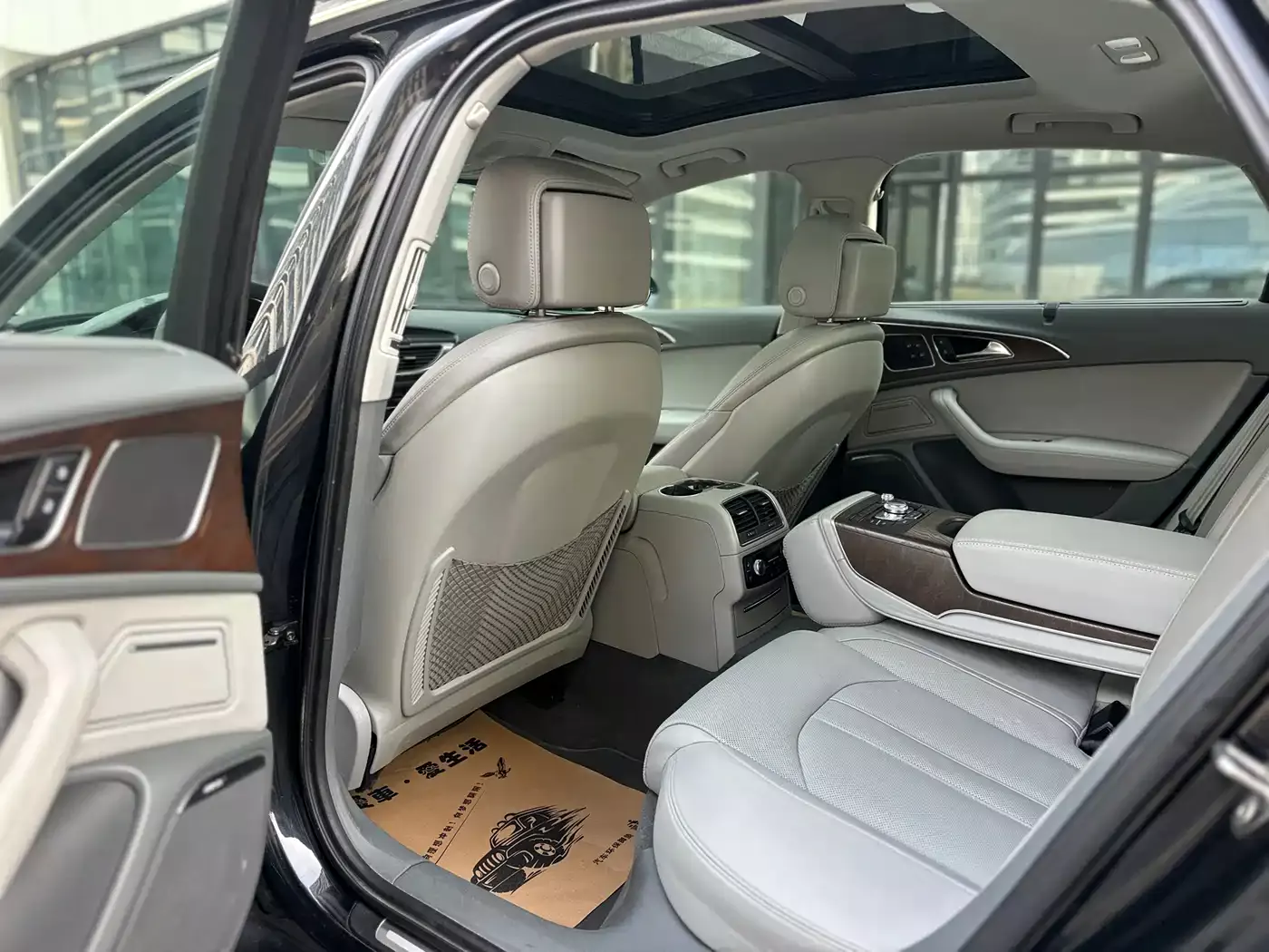 Audi A6L 2012 35 FSI quattro Luxury фото 5