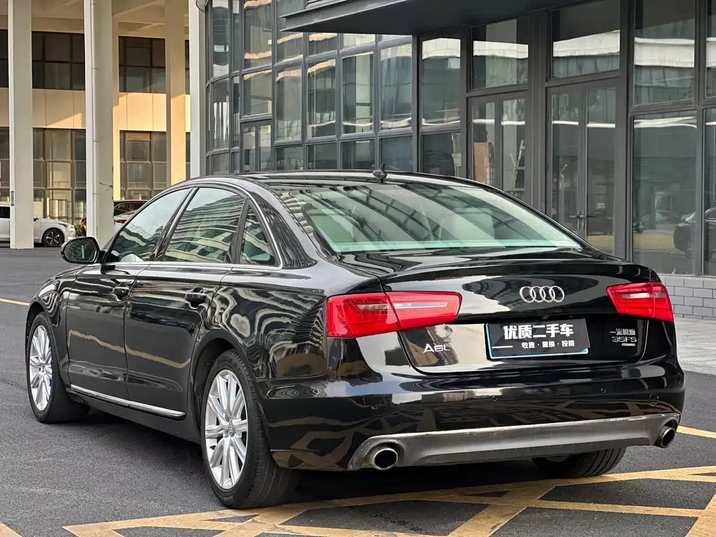 Audi A6L 2012 35 FSI quattro Luxury фото 9