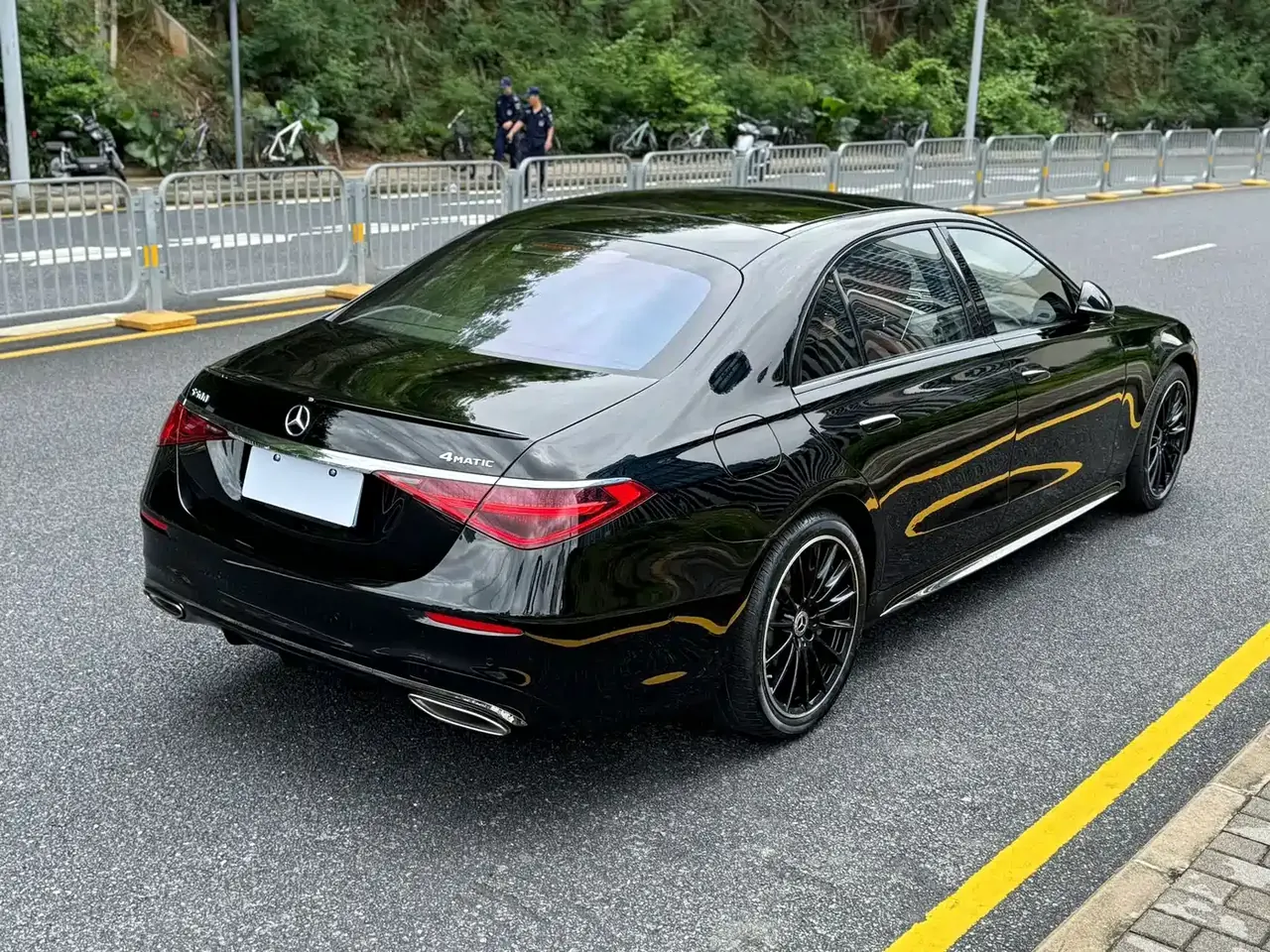 Mercedes-Benz S-Class 2023 Model S 500 L 4MATIC фото 18