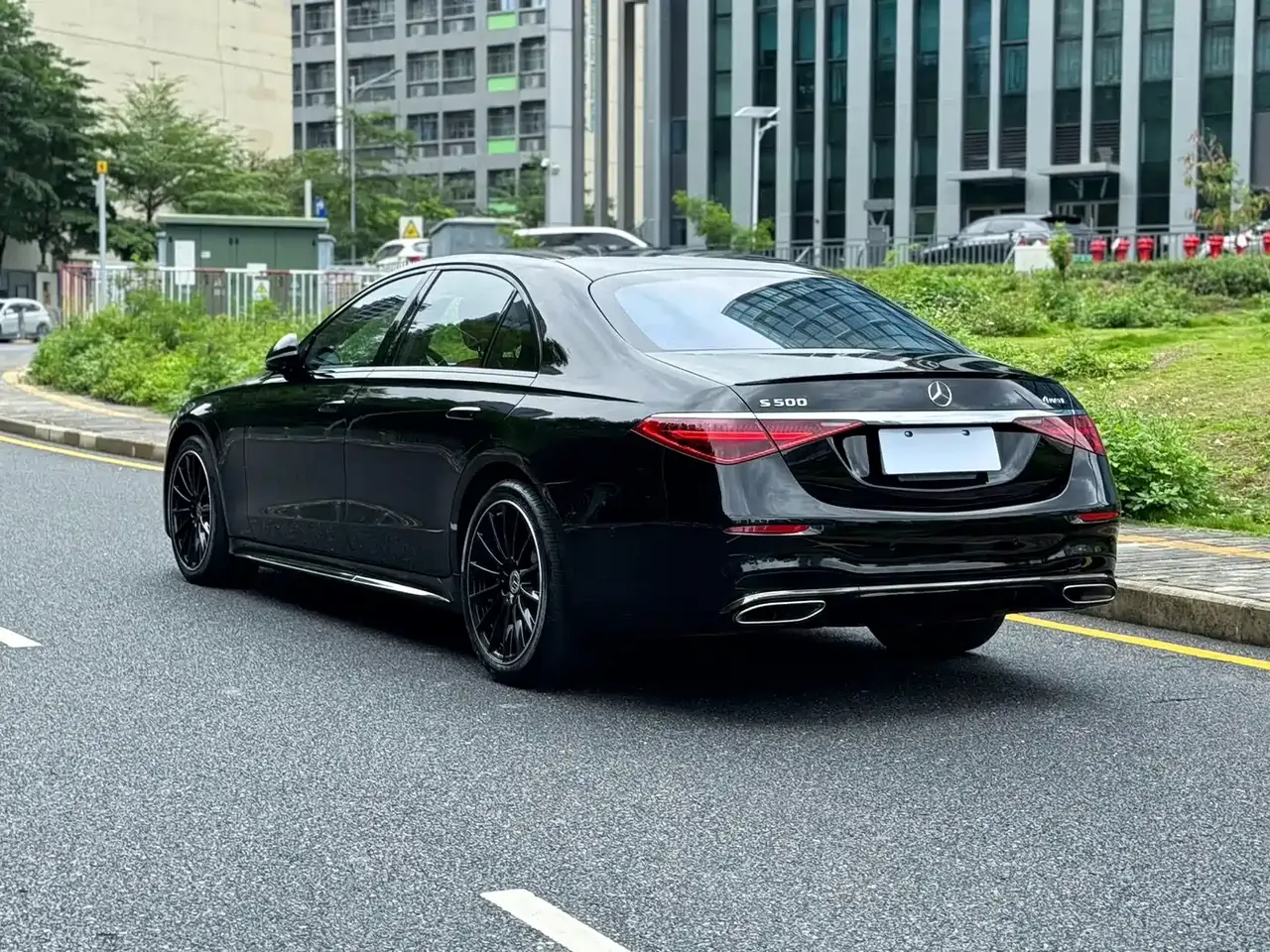 Mercedes-Benz S-Class 2023 Model S 500 L 4MATIC фото 19
