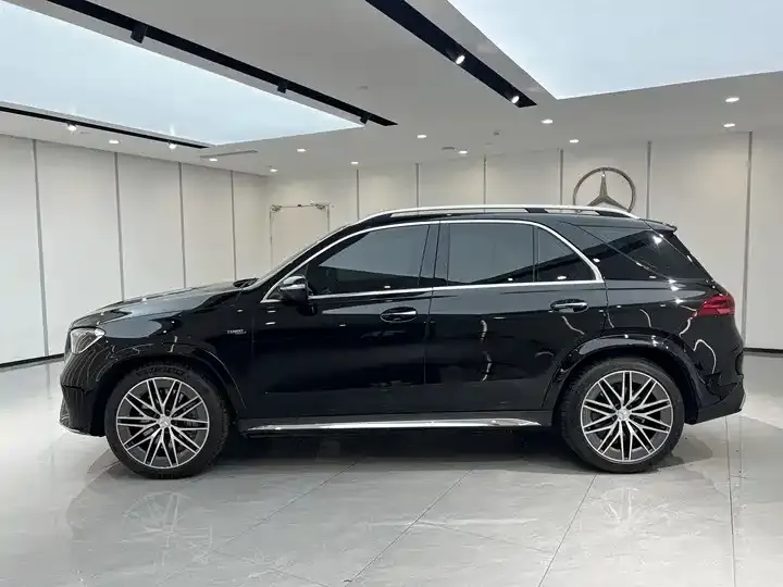 Mercedes-Benz GLE AMG 2025 Facelift AMG GLE 53 4MATIC+ фото 4