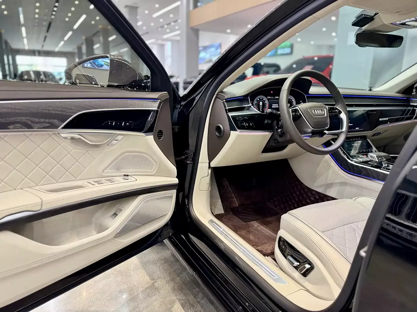 Audi A8 2024 Model A8L Horch Founder's Edition Legend фото 8