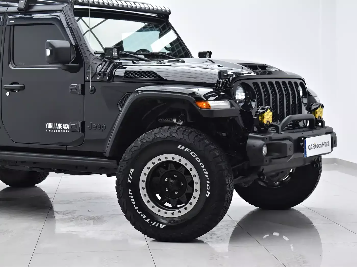Jeep Gladiator 2022 3.6L Pioneer Edition фото 4