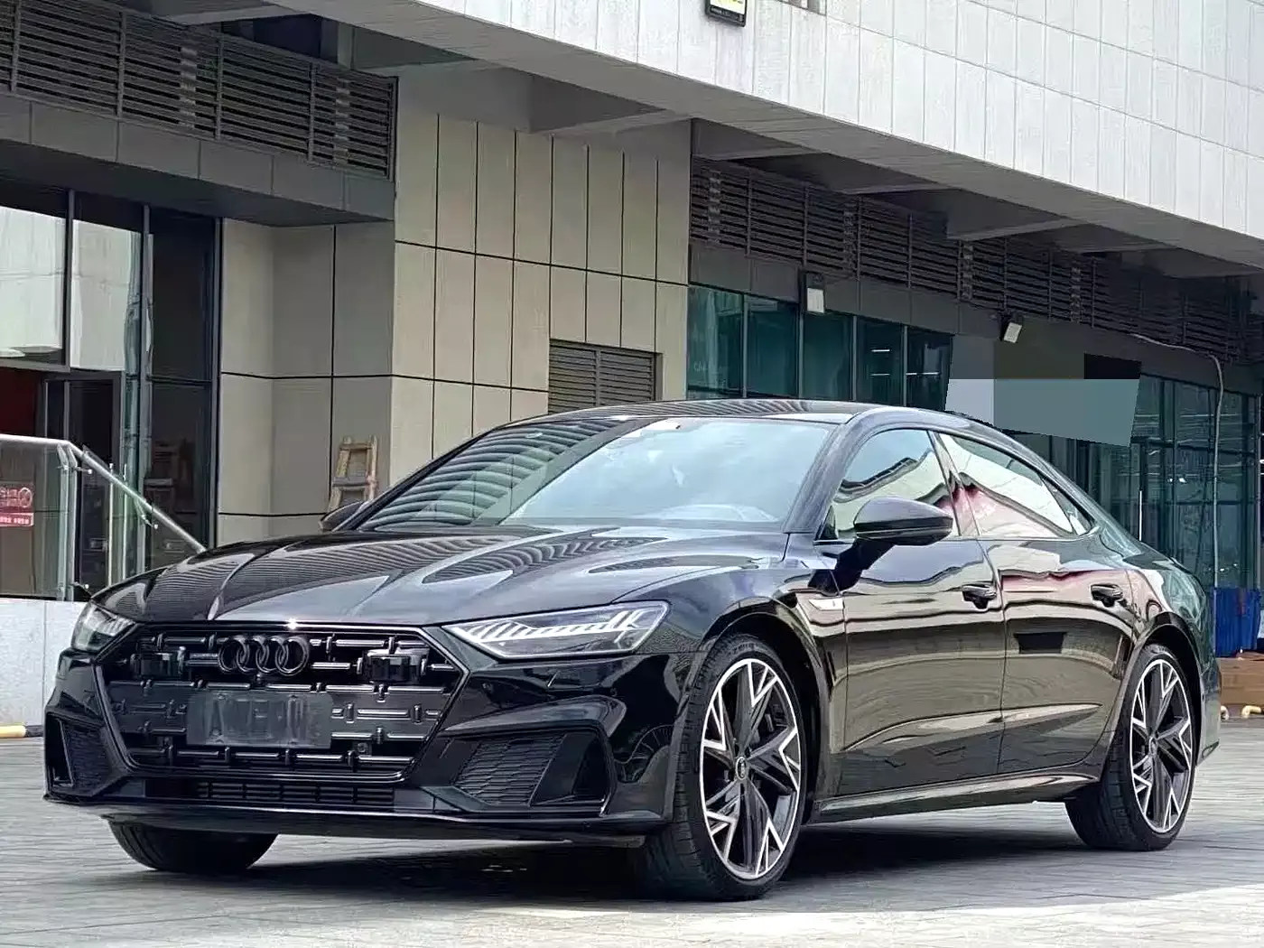 Audi A7L 2024 45 TFSI quattro Black Warrior Edition