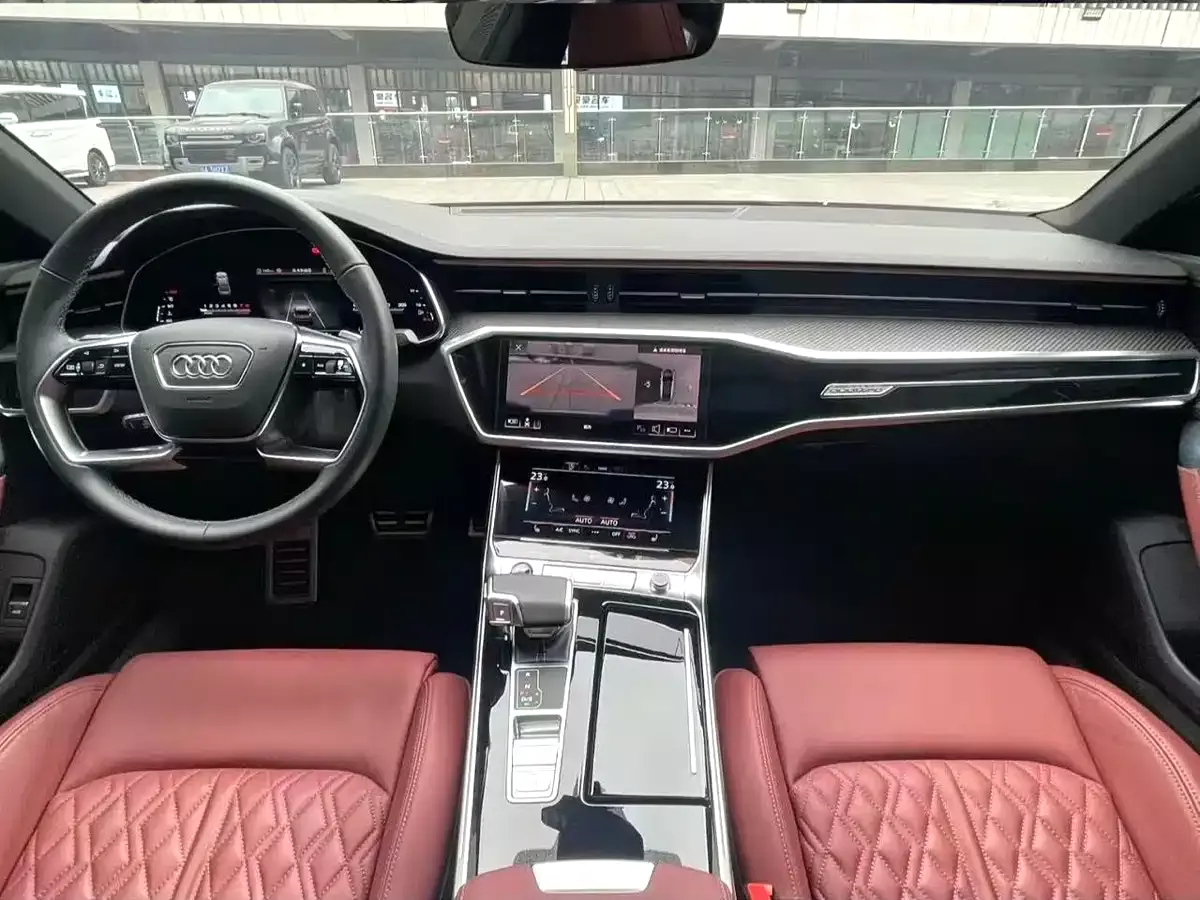 Audi A7L 2024 45 TFSI quattro Black Warrior Edition фото 4