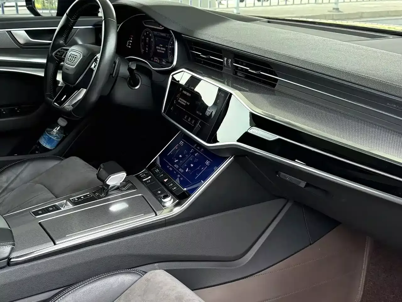 Audi A6L 2021 45 TFSI Exclusive Sport фото 8