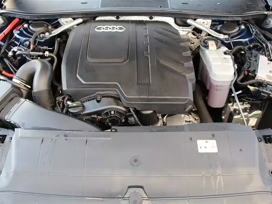 Audi A7L 2025 Model Year 45 TFSI quattro Premium фото 16