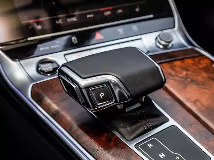 Audi A6 (Import) 2021 allroad quattro Explorer 55 TFSI Premium Off-road фото 17