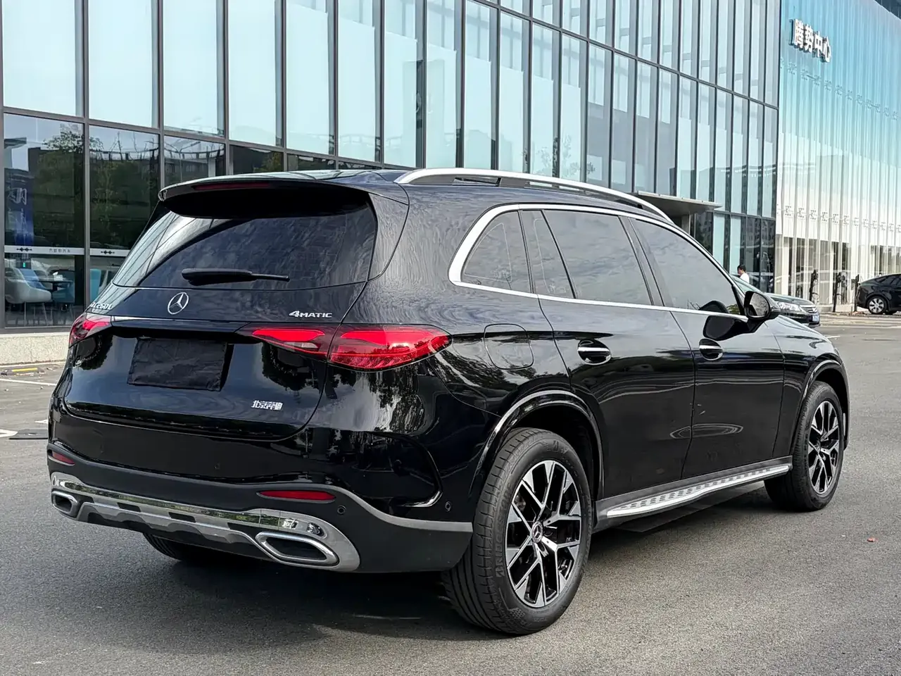 Mercedes-Benz GLC 2024 GLC 260 L 4MATIC Luxury 5-seater фото 17