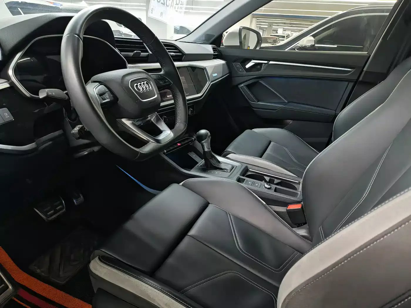 Audi Q3 2024 35 TFSI Fashion Sport фото 7