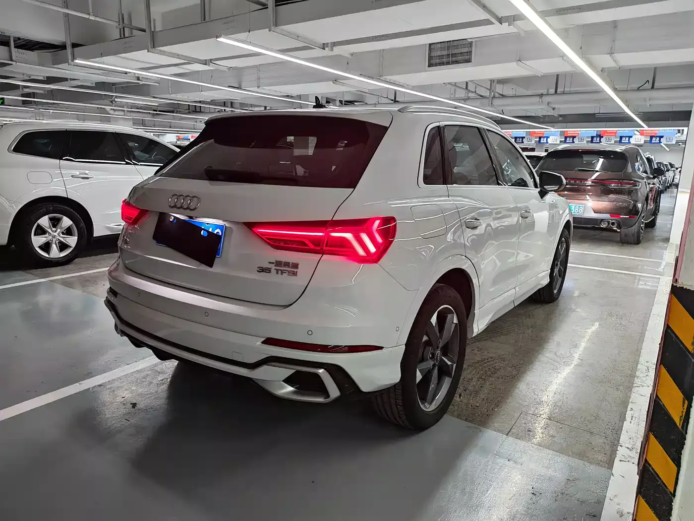 Audi Q3 2024 35 TFSI Fashion Sport фото 13