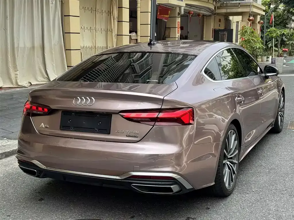 Audi A5 (Import) 2023 Sportback 40 TFSI quattro Luxury Dynamic фото 7