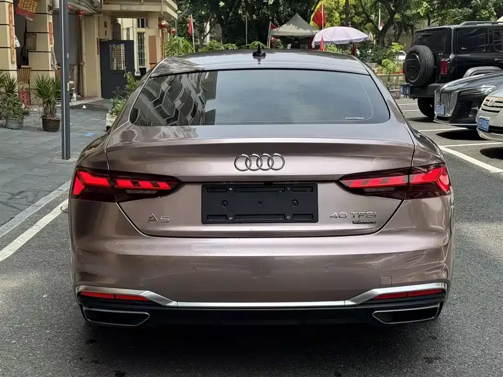 Audi A5 (Import) 2023 Sportback 40 TFSI quattro Luxury Dynamic фото 8