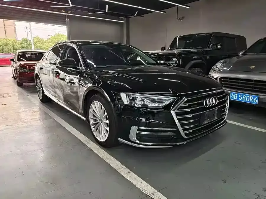 Audi A8 2021 A8L 50 TFSI quattro Comfort фото 3