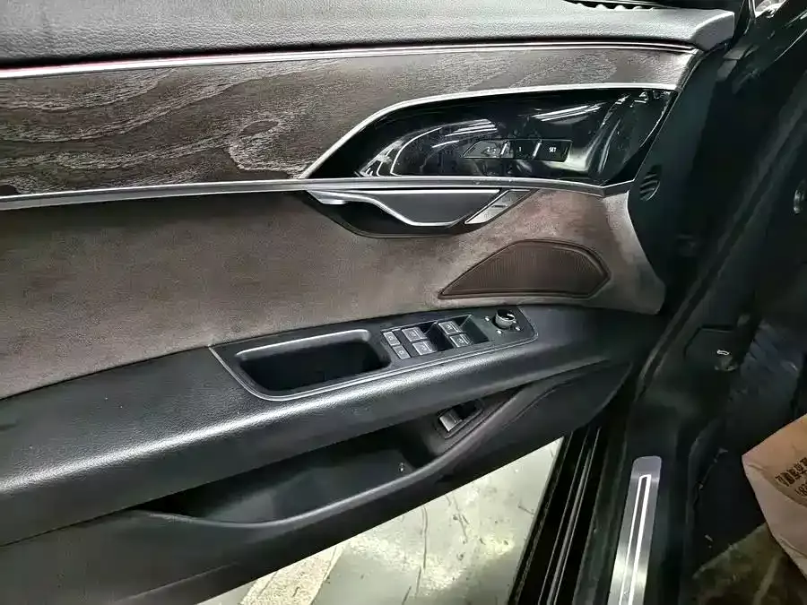 Audi A8 2021 A8L 50 TFSI quattro Comfort фото 5