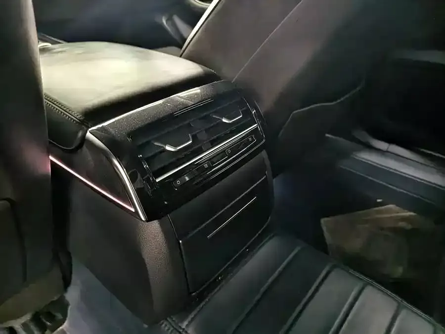 Audi A8 2021 A8L 50 TFSI quattro Comfort фото 9