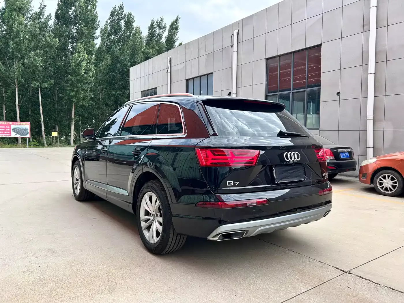 Audi Q7 2019 55 TFSI Technology фото 4