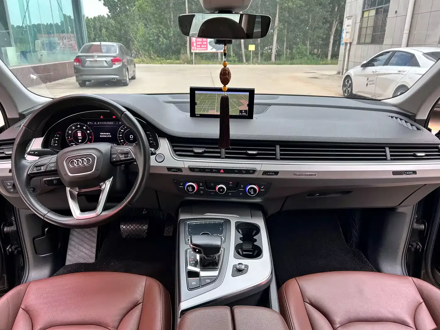 Audi Q7 2019 55 TFSI Technology фото 11