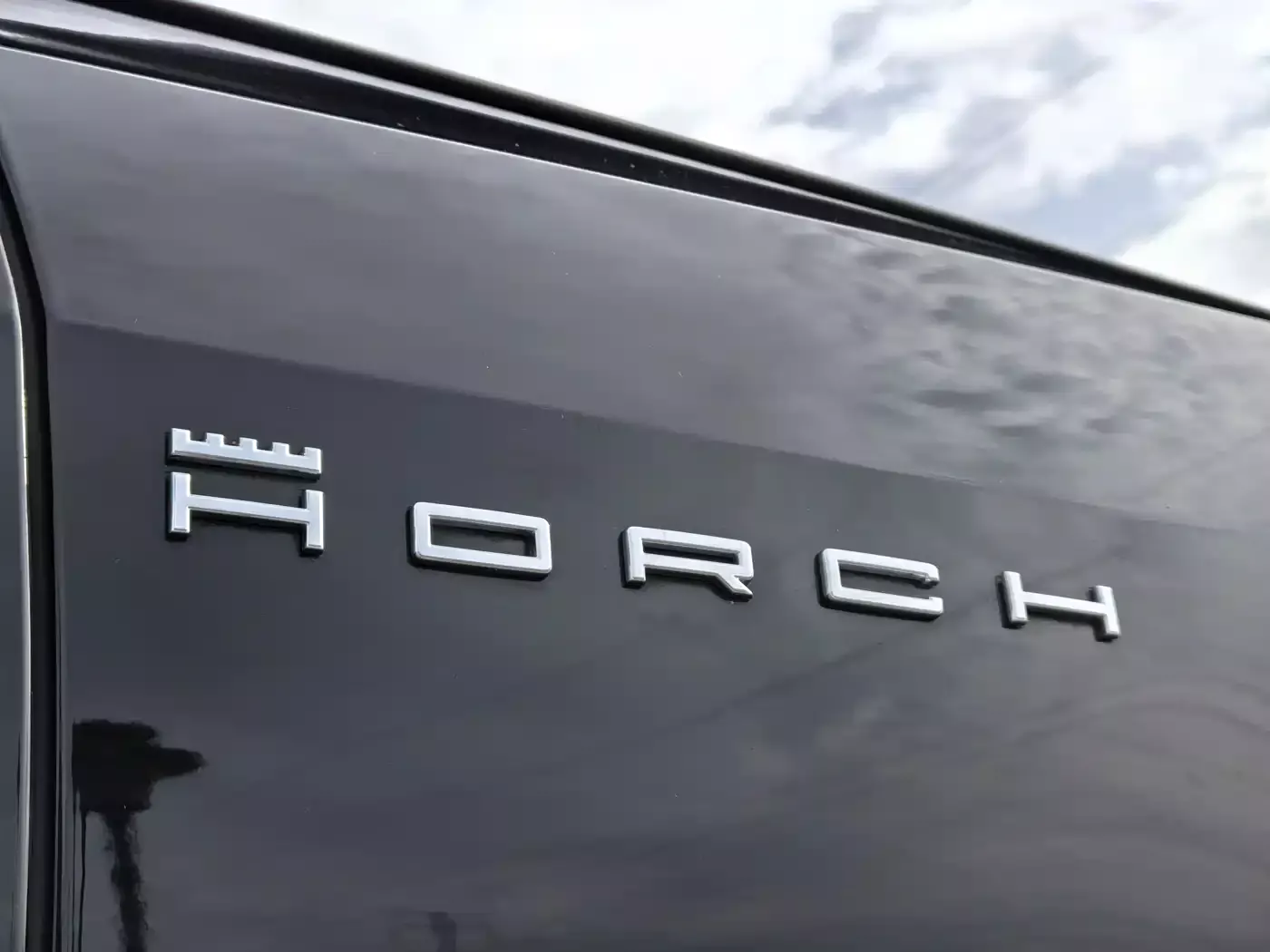 Audi A8 2025 A8L Horch Founder Edition 55TFSI фото 5