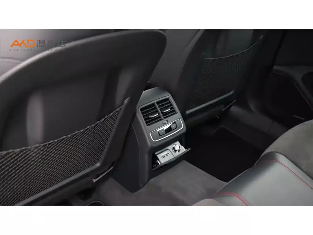 Audi A4L 2025 2 Million Celebration Edition 45 TFSI quattro Premium Dynamic фото 9