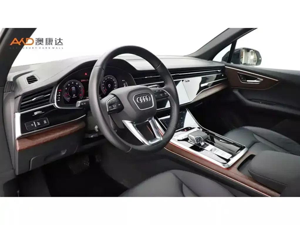 Audi Q7 2020 55 TFSI quattro S line Sport фото 6