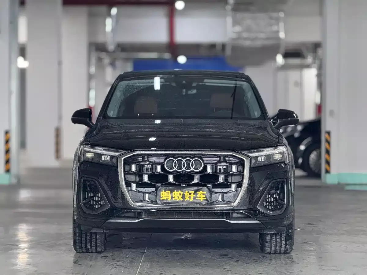 Audi Q7 2024 55 TFSI quattro S line Sport фото 2