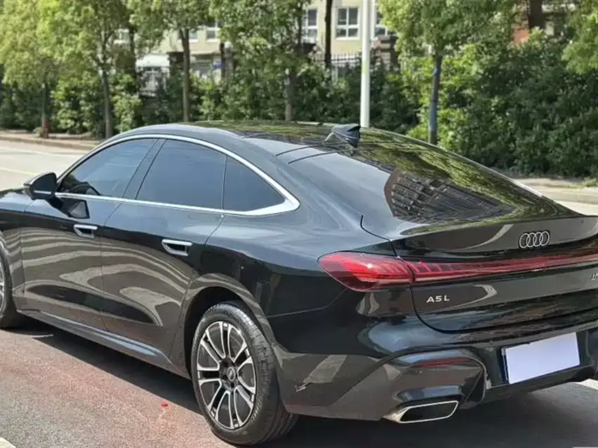 Audi A5L Sportback 2025 2.0T Smart Leader фото 8