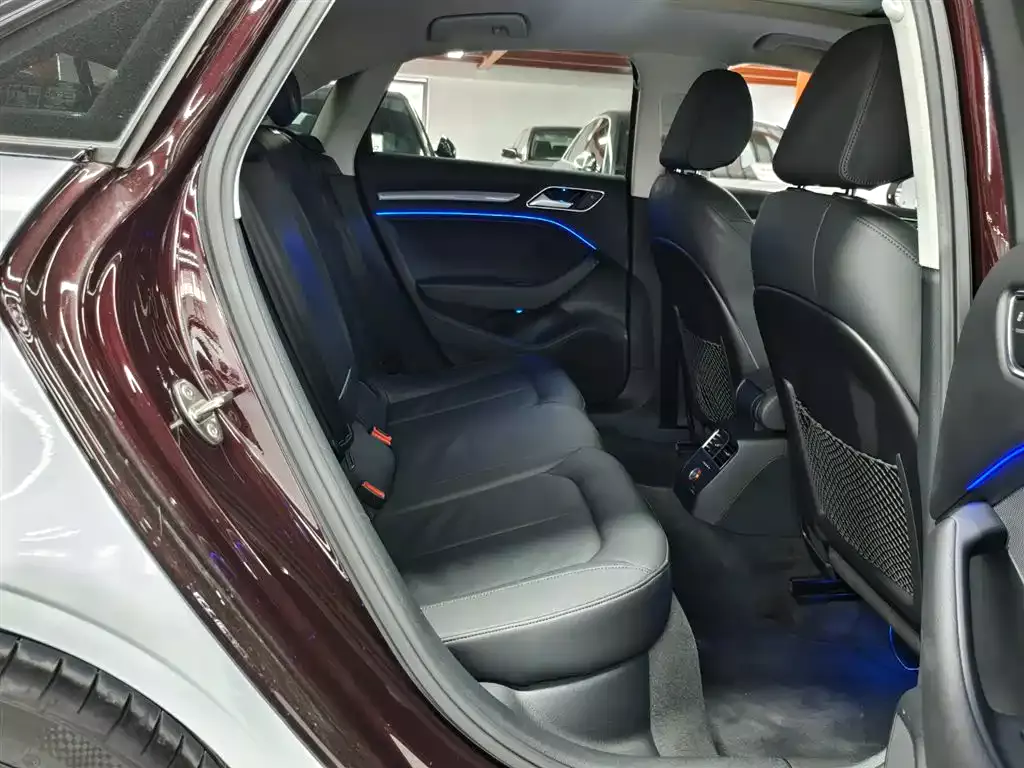 Audi A3 (Import) 2015 Limousine 45 TFSI S line Luxury фото 14