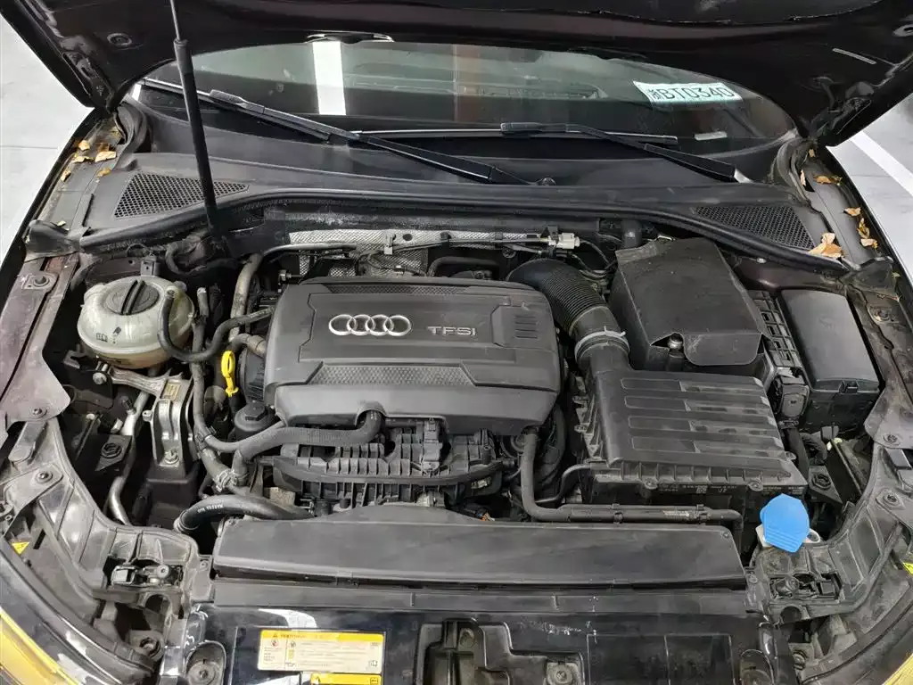 Audi A3 (Import) 2015 Limousine 45 TFSI S line Luxury фото 19