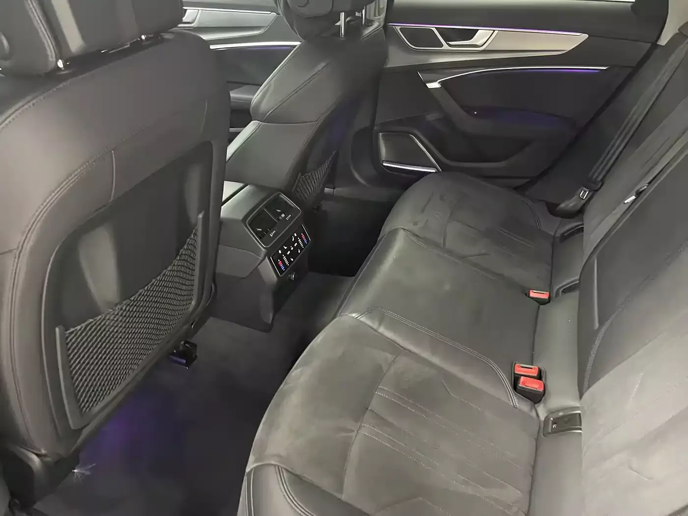 Audi A6 (Import) 2023 Model allroad quattro 55 TFSI Grand Explorer Edition фото 13