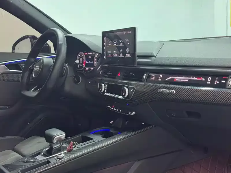 Audi A4L 2020 45 TFSI quattro Premium Dynamic фото 9