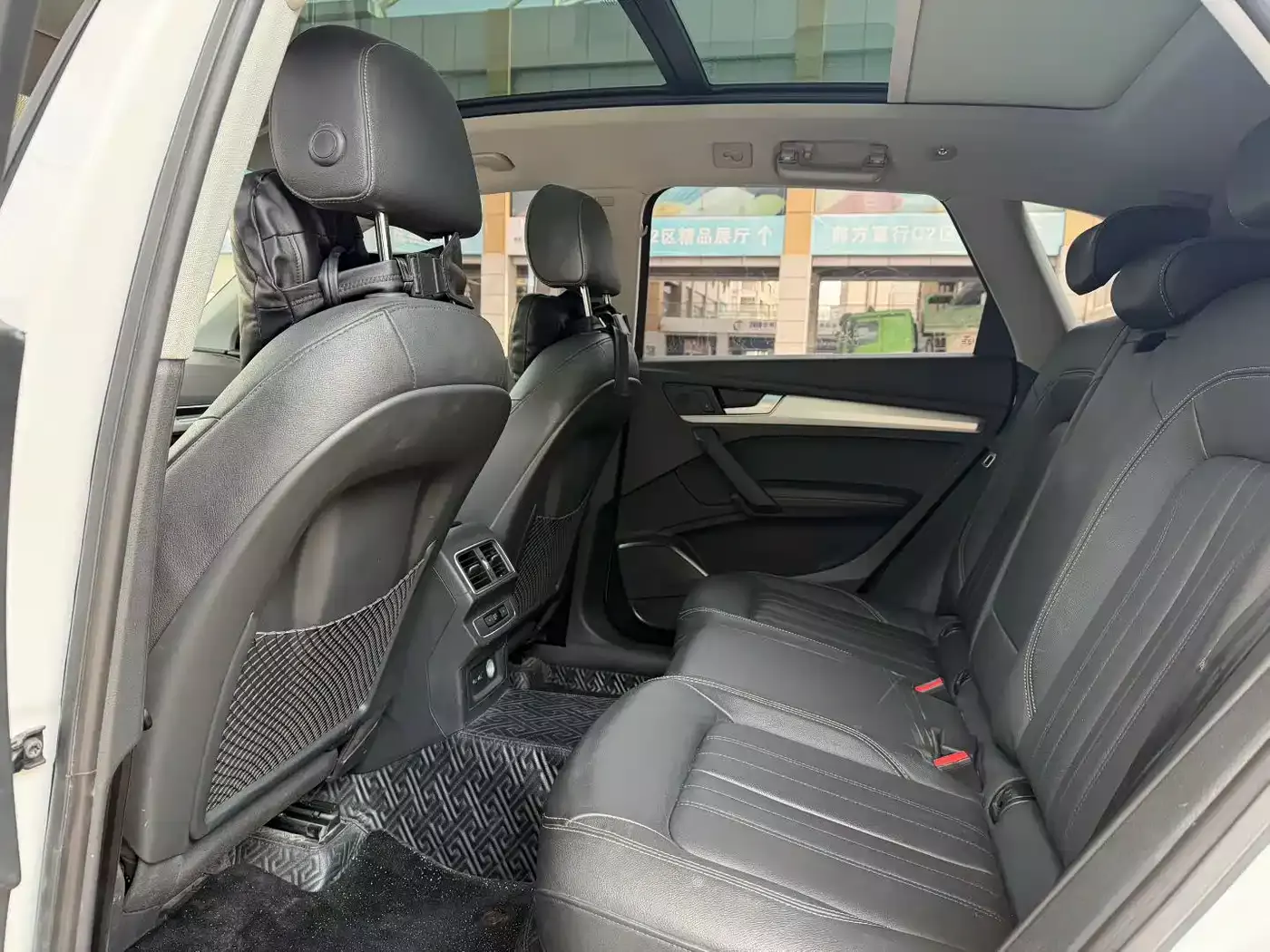 Audi Q5L 2020 40 TFSI Prestige Fashion фото 8