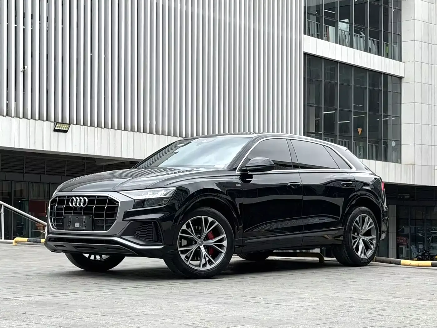 Audi Q8 2019 Model 55 TFSI Premium Dynamic
