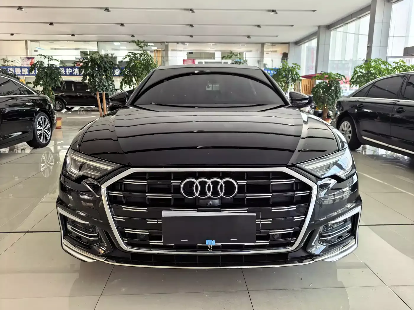 Audi A6L 2019 40 TFSI Luxury Dynamic фото 2