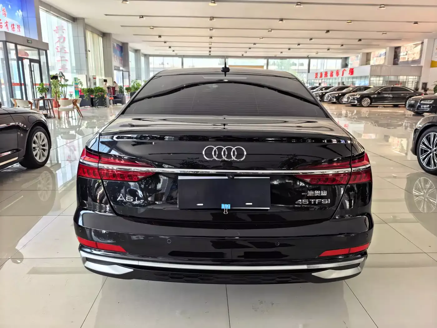 Audi A6L 2019 40 TFSI Luxury Dynamic фото 4