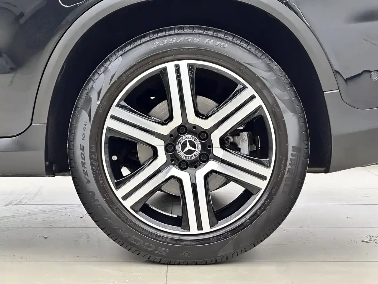 Mercedes-Benz GLC Coupe 2022 GLC 260 4MATIC Coupe SUV фото 17