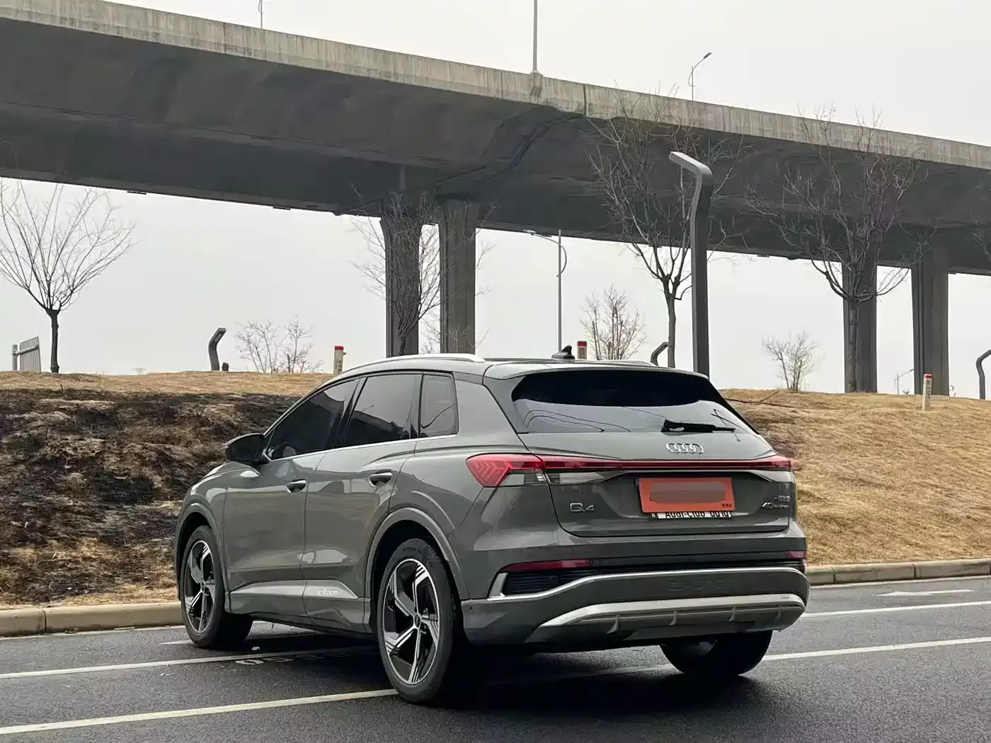Audi Q4 e-tron 2023 40 e-tron Innovation Edition фото 7