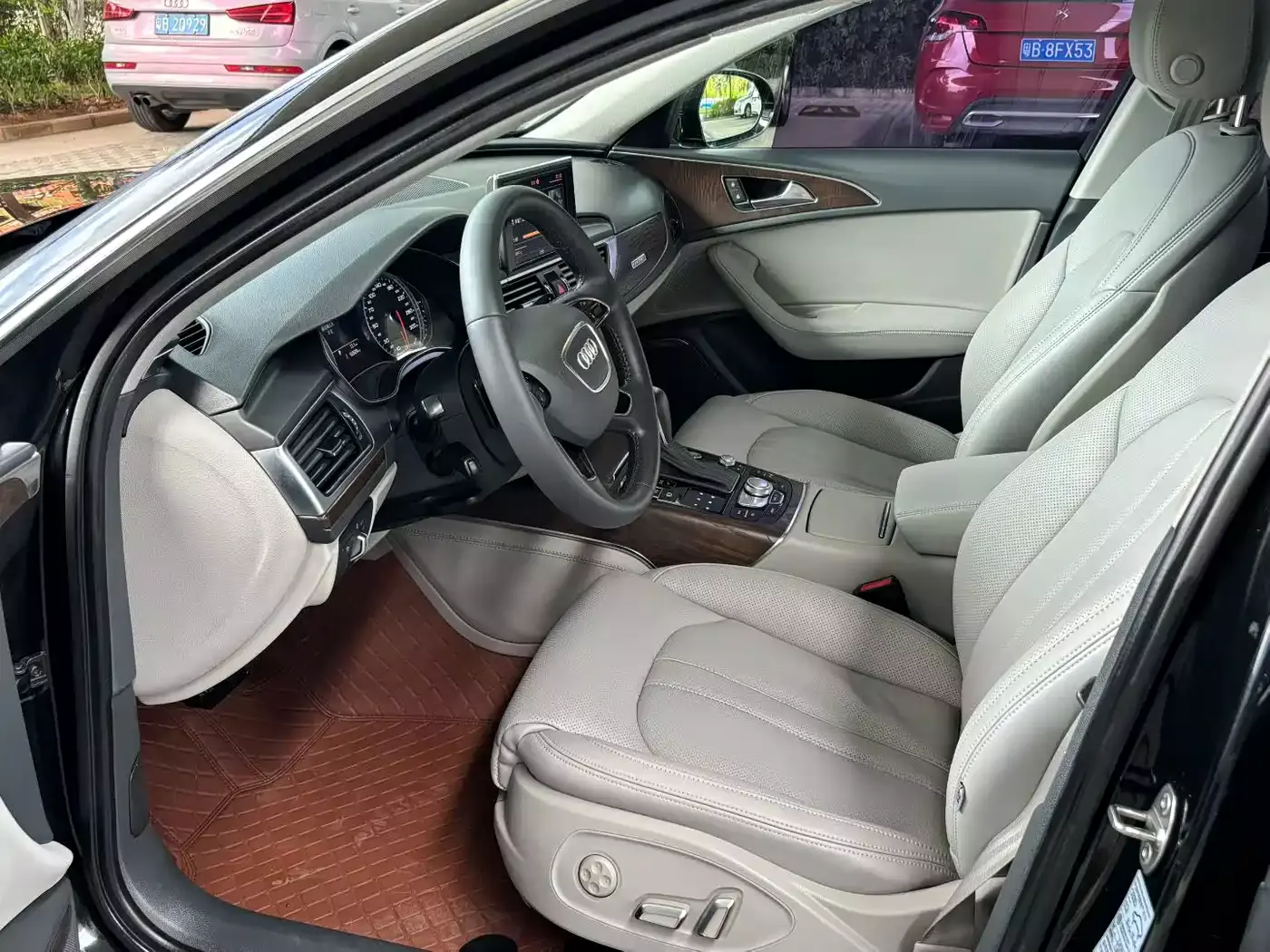 Audi A6L 2016 50 TFSI quattro Luxury фото 6