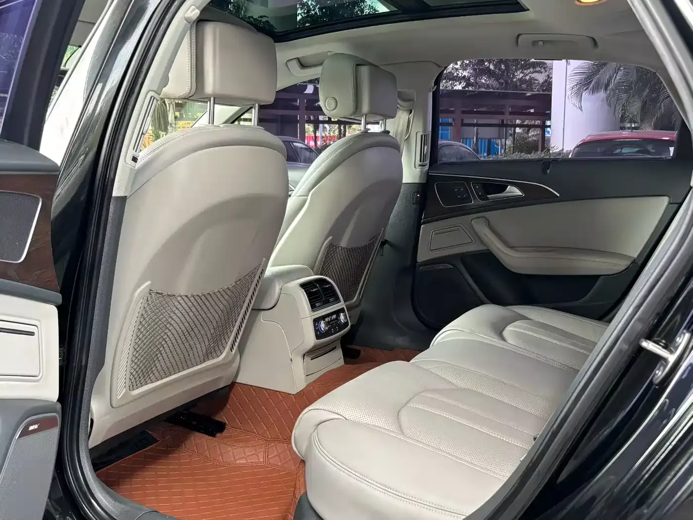 Audi A6L 2016 50 TFSI quattro Luxury фото 7