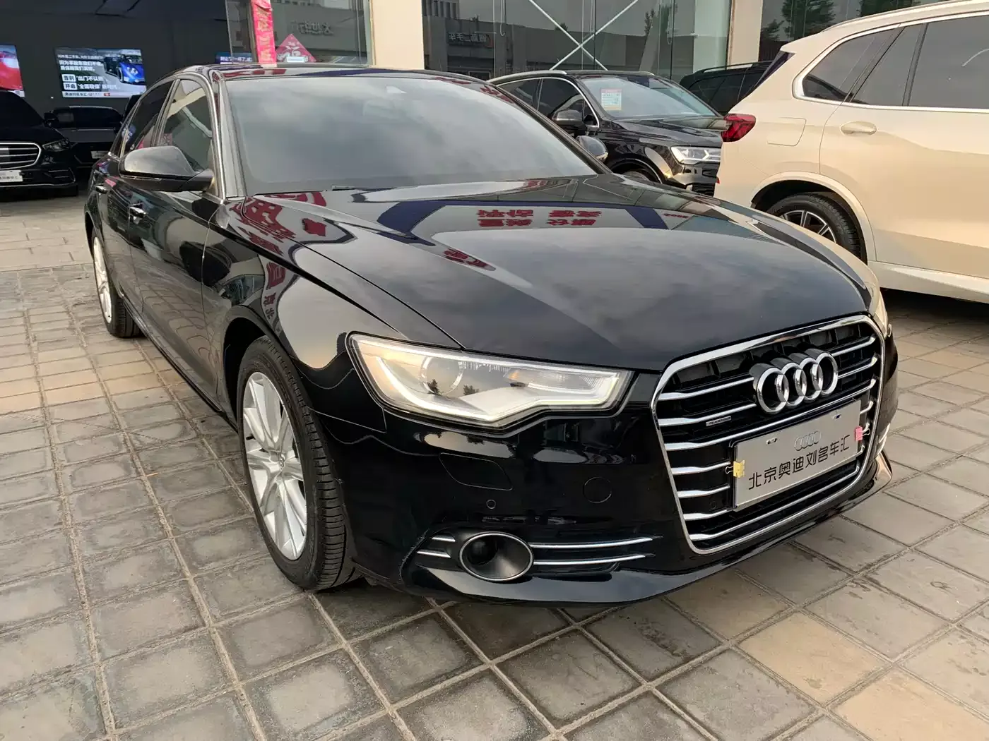 Audi A6L 2014 50 TFSI quattro Luxury фото 2