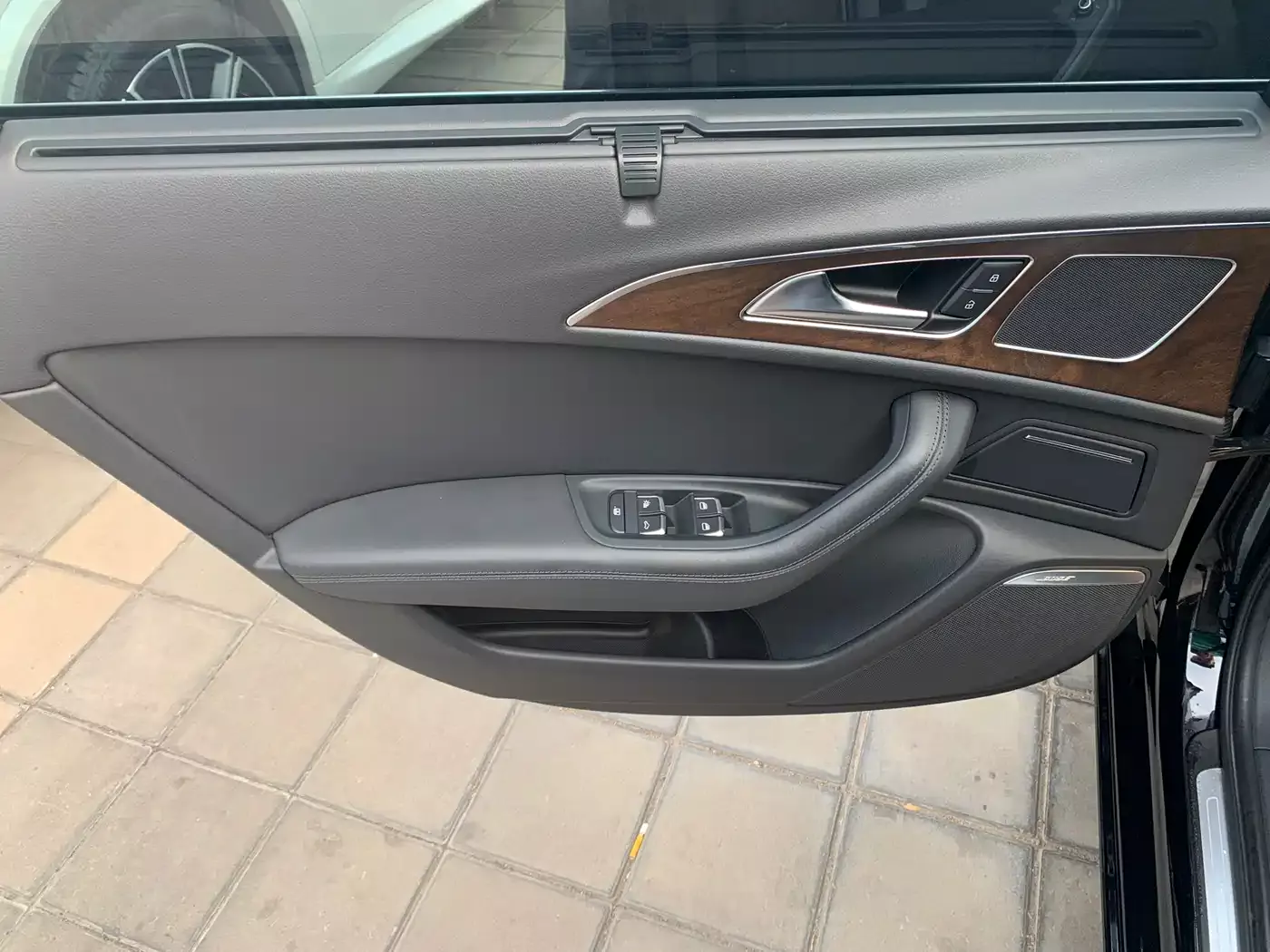 Audi A6L 2014 50 TFSI quattro Luxury фото 13