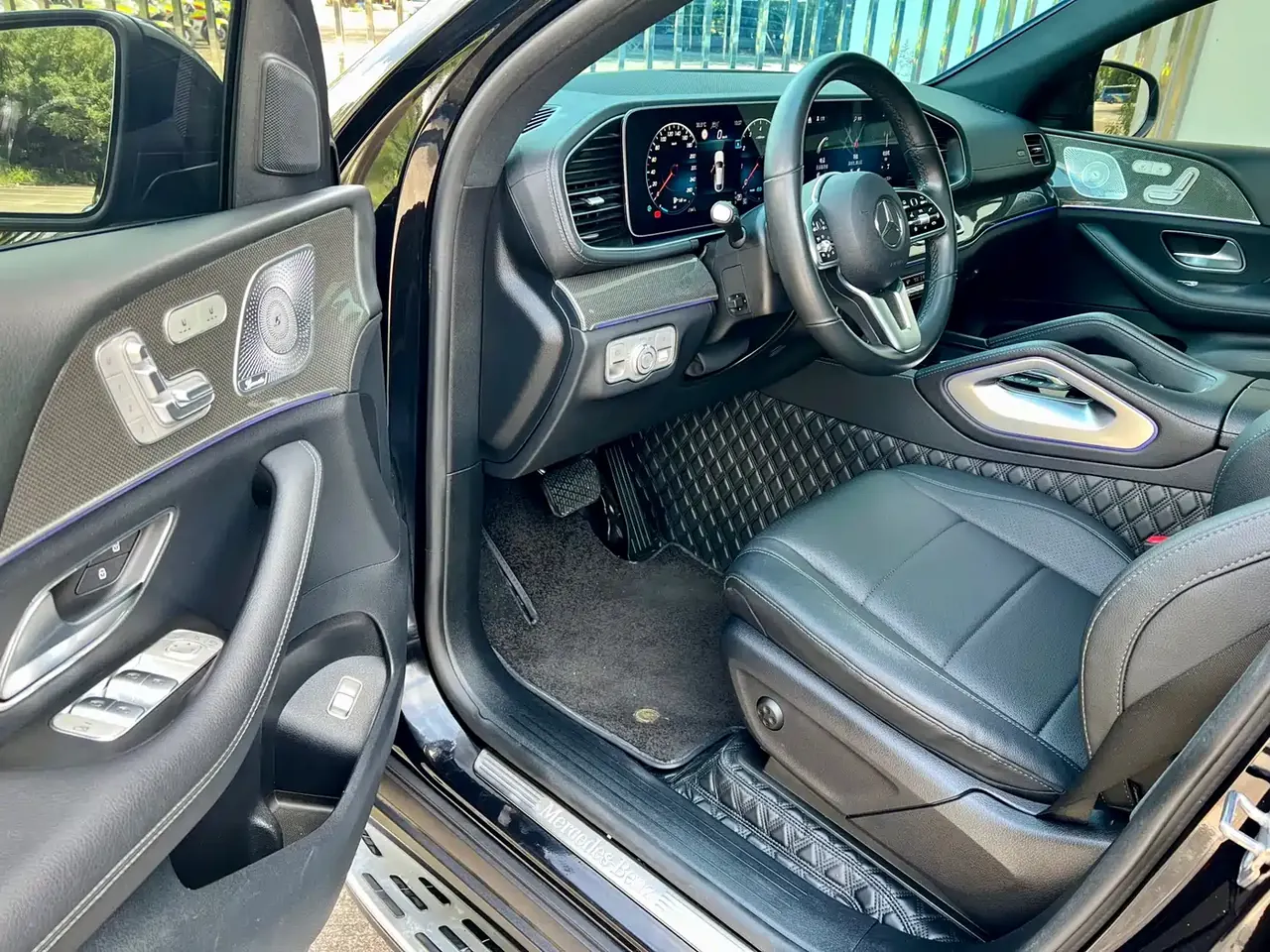 Mercedes-Benz GLE Coupe 2020 GLE 450 4MATIC Coupe SUV Luxury фото 5