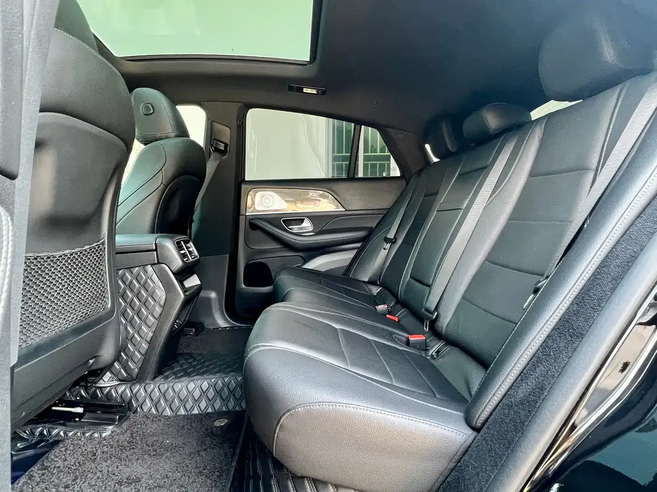 Mercedes-Benz GLE Coupe 2020 GLE 450 4MATIC Coupe SUV Luxury фото 8