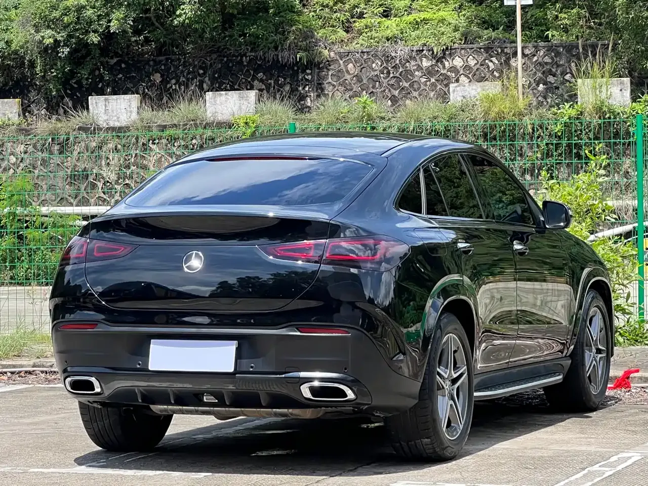 Mercedes-Benz GLE Coupe 2020 GLE 450 4MATIC Coupe SUV Luxury фото 18