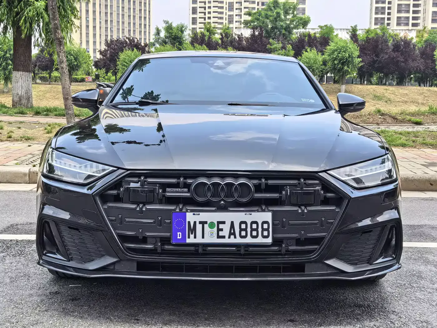 Audi A7L 2023 45 TFSI quattro S-line Black Warrior Edition фото 2