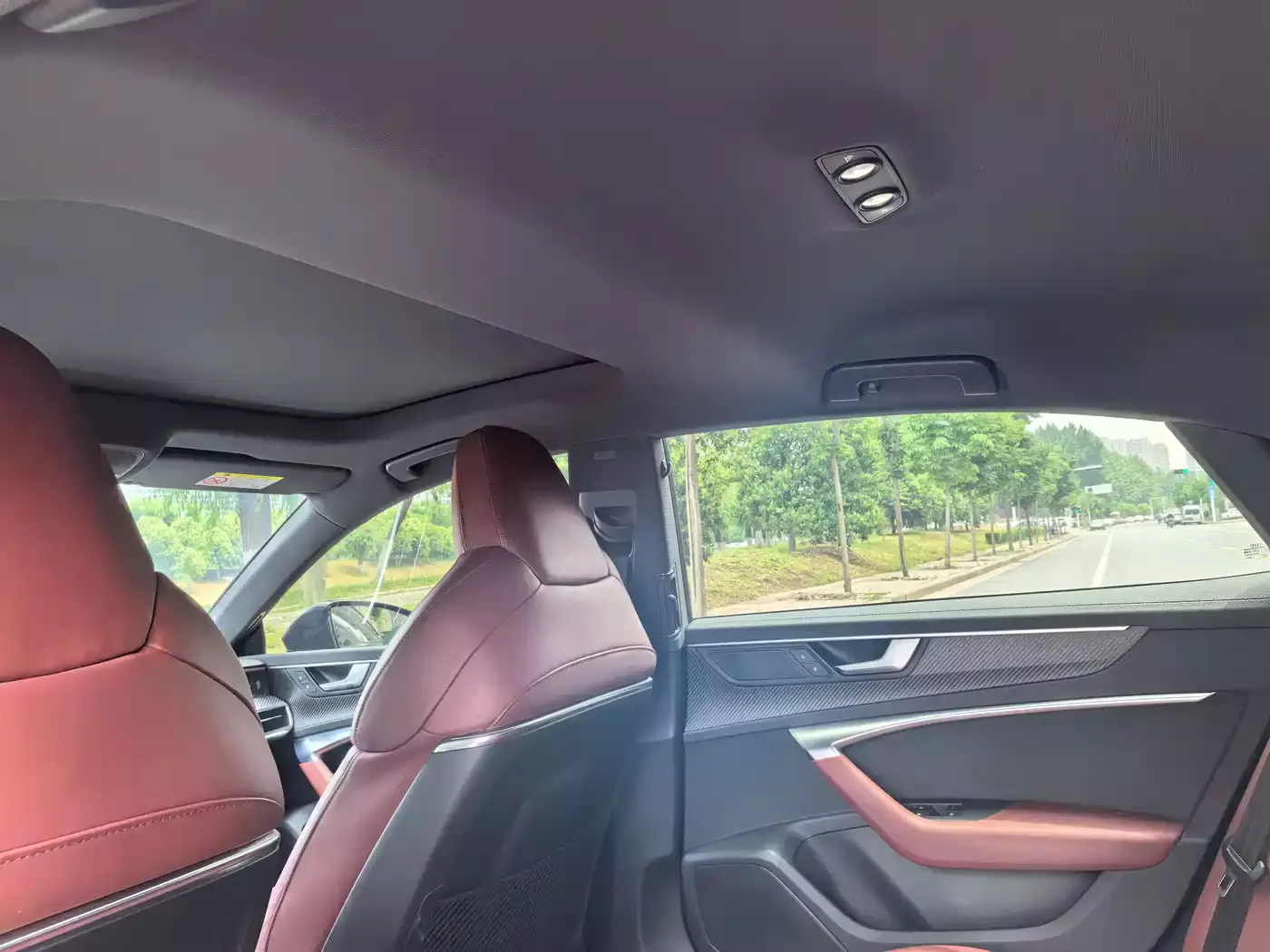 Audi A7L 2023 45 TFSI quattro S-line Black Warrior Edition фото 9