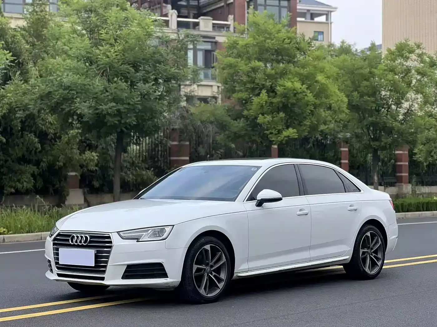 Audi A4L 2017 Plus 40 TFSI Progressive